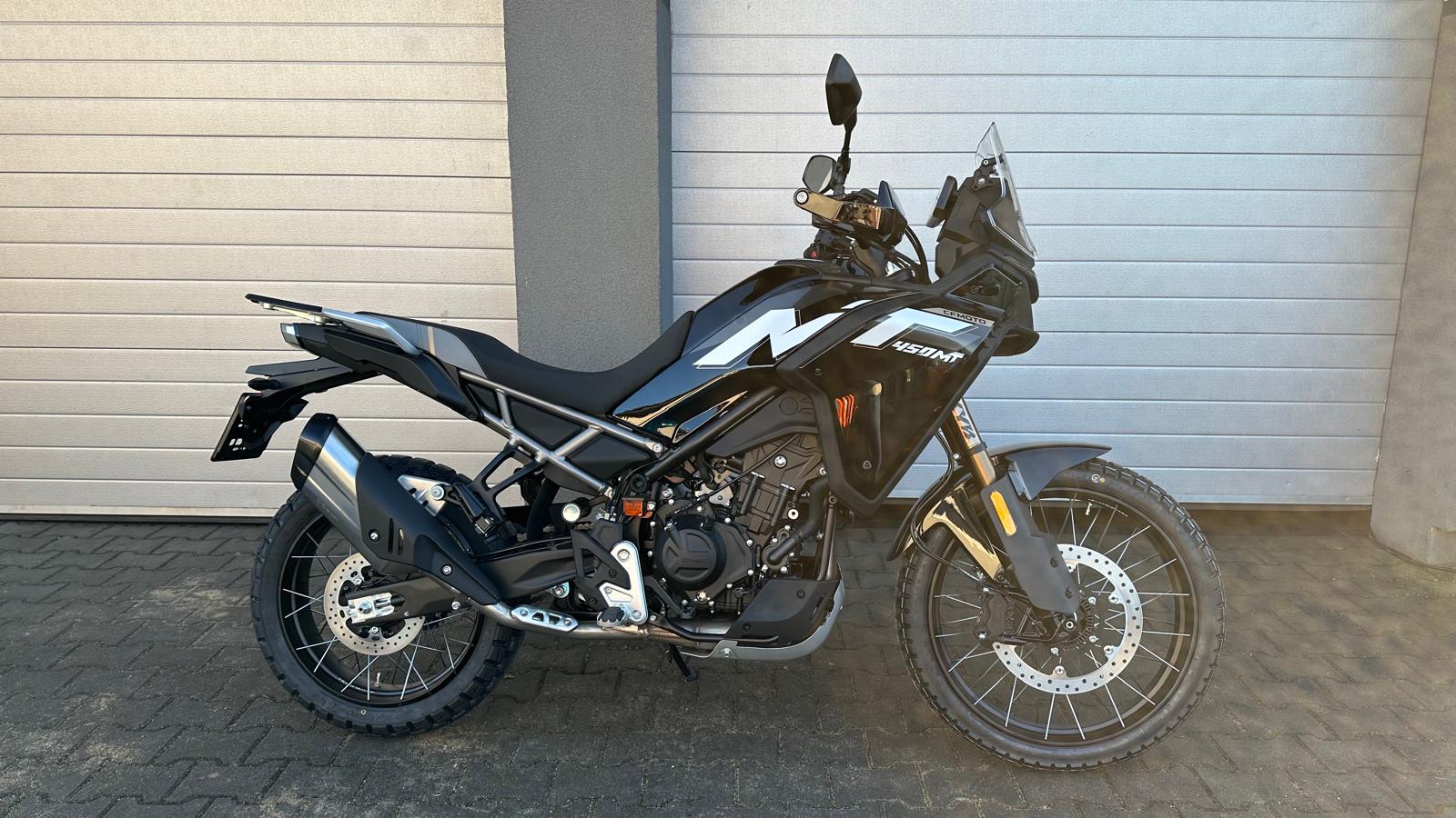 Motocykl CFMOTO 450MT BLACK EDITION (449.5 cc, 44 KM)