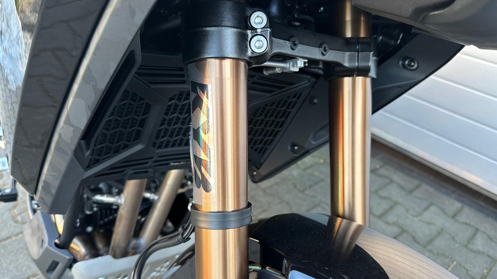 Motocykl CFMOTO 450MT BLACK EDITION (449.5 cc, 44 KM) - obrazek 13