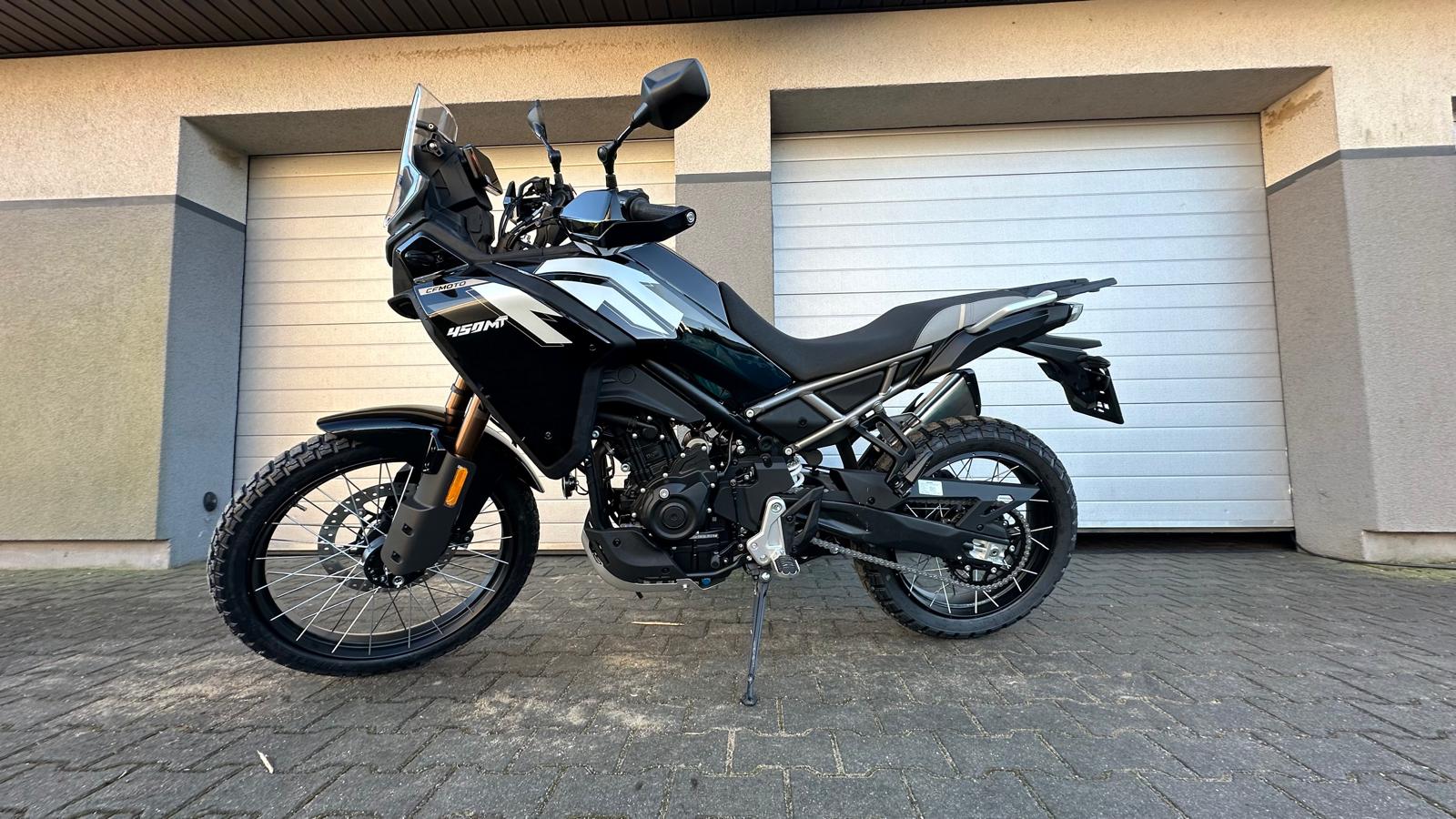 Motocykl CFMOTO 450MT BLACK EDITION (449.5 cc, 44 KM) - obrazek 3
